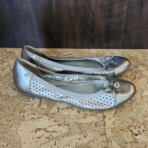 Anne Klein Bronze Textured Flats